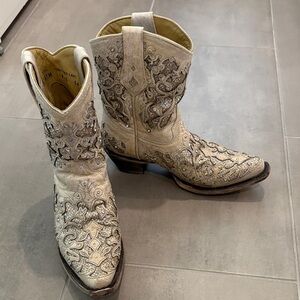 Corral Cream Embellished Heeled Boots